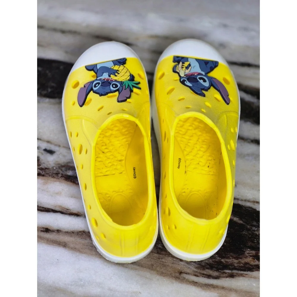 Disney Stitch Yellow EVA Foam Slip On Water Shoes Clogs Kids Size 11 Lilo Stitch